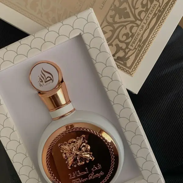 Fakhar Lattafa Perfume
