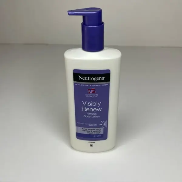 Neutrogena Visibly  Renew Firming Lotion