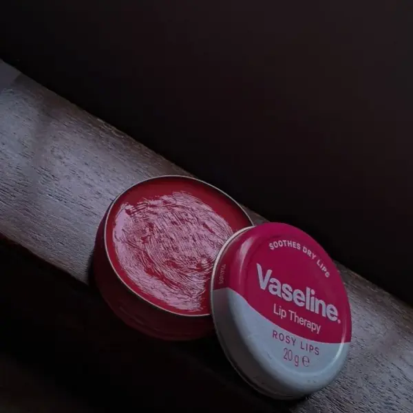 Vaseline Rosy Lips Lip Therapy